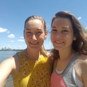 Meet your Posher, Carly